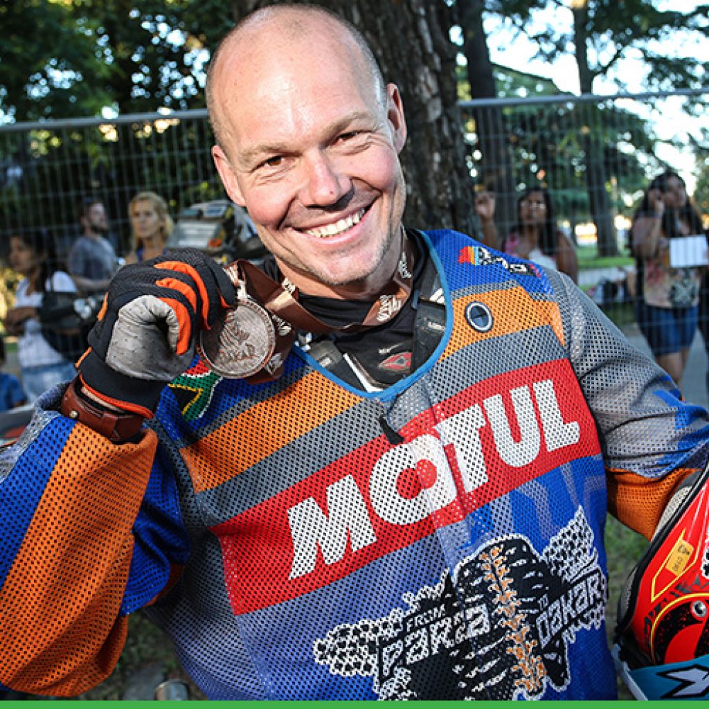 Joey Evans an inspirational speaker bounces back after breaking his back at the Dakar. Unique Speaker Bureau