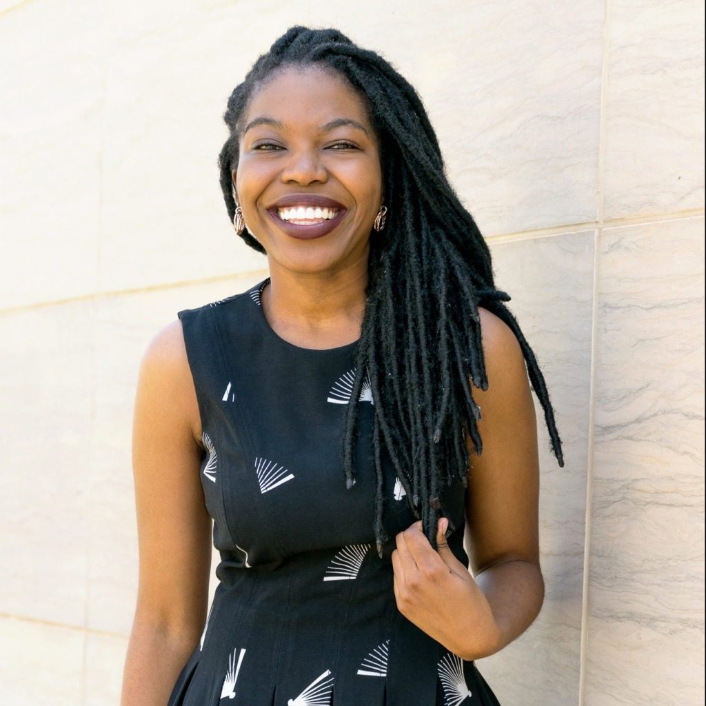 Business development strategist and media practitioner. Her core strengths lie in professional communication, data analysis and strategy development.